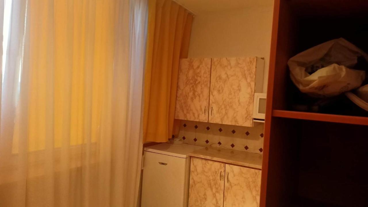 Kawalerka Czestochowa 17 Apartment Luaran gambar